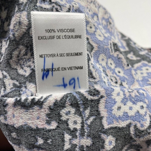 ASTR Women’s Size Medium Boho Print Dolman Sleeve Cold Shoulder Blouse Top - Picture 5 of 12